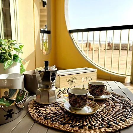 La Finestra Sul Mare Con Wi-fi E Posto Auto Tatil Evi *